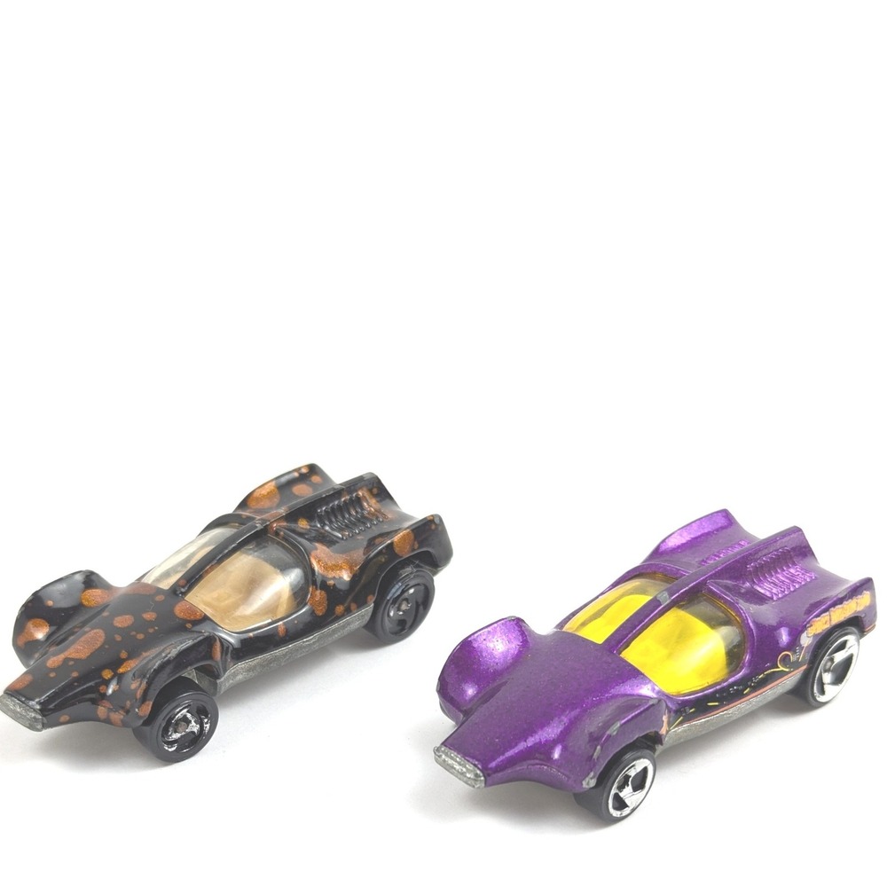 Hot Wheels‎ Speed Seeker Lot 2 Cars 1983 Black Gold Splatter & Purple Yellow